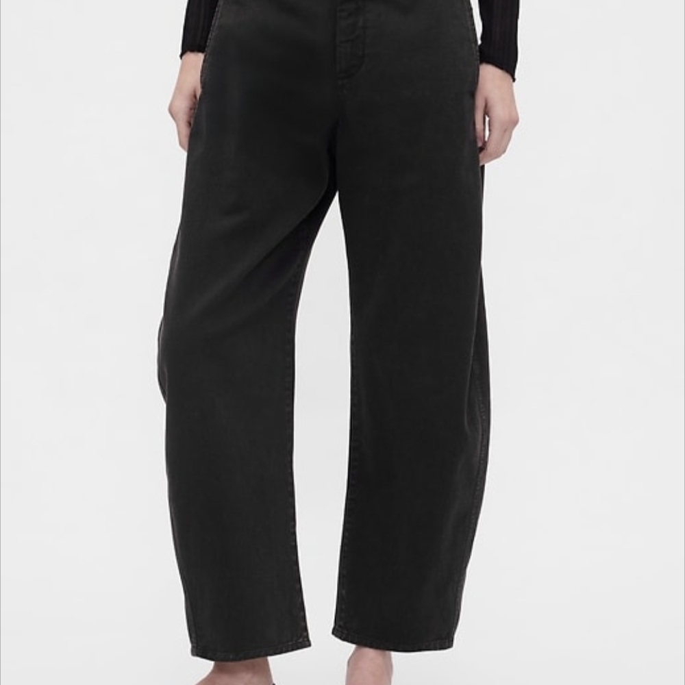 Women's Black Barrel Pants